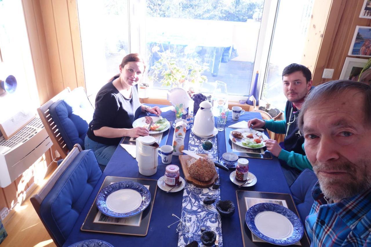 Risor Bed & Breakfast, Randvik Strand Bagian luar foto